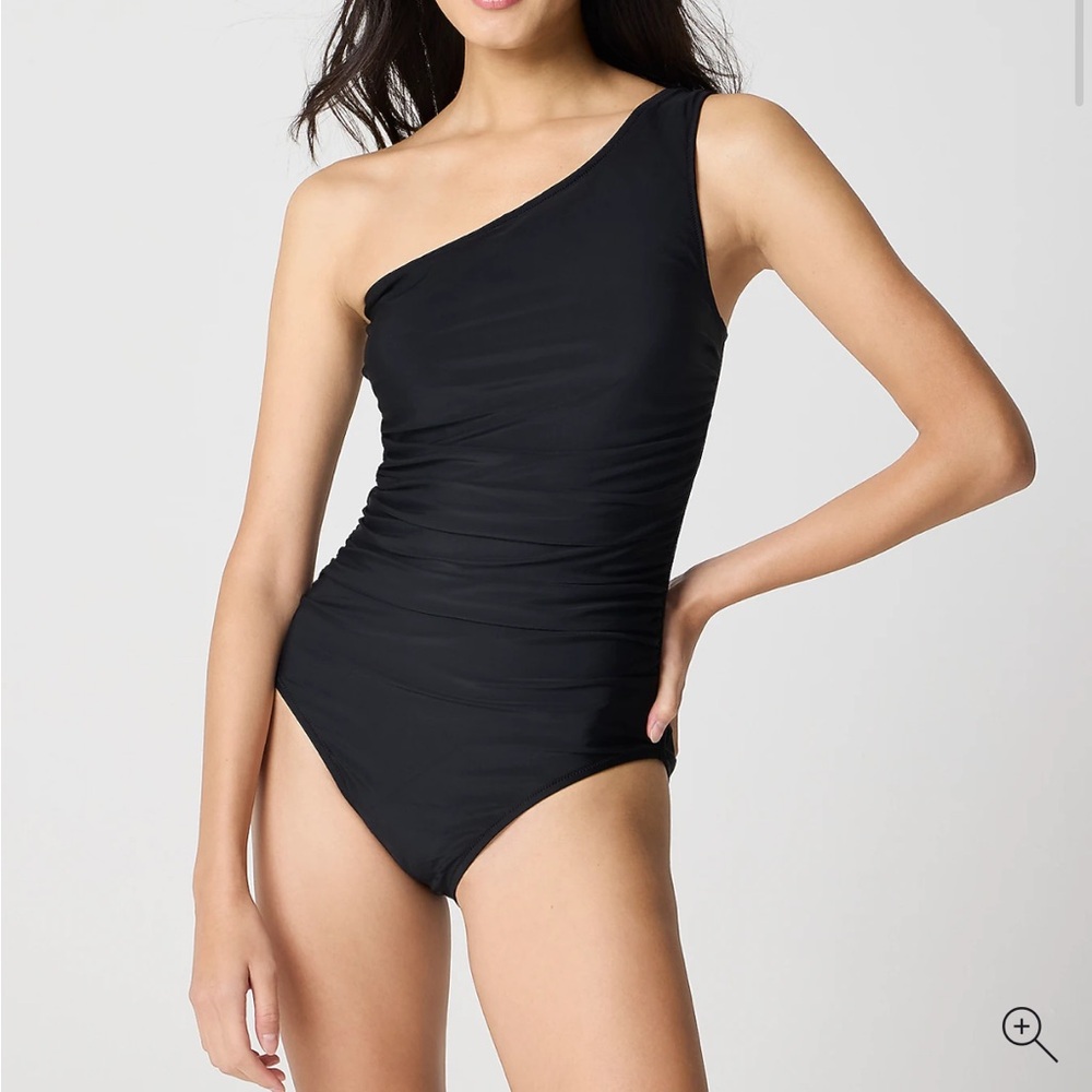 superdown One-Shoulder Black Bodysuit